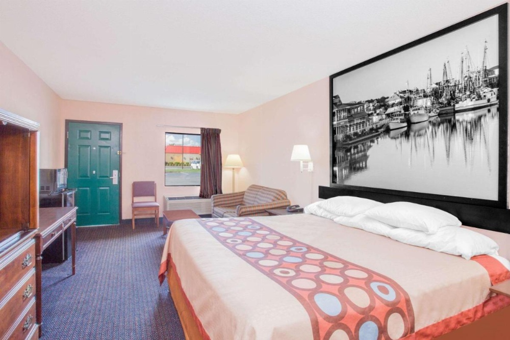 Super 8 by Wyndham Columbia Image 22