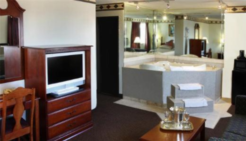 King Room - Mobility Access/Non-Smoking